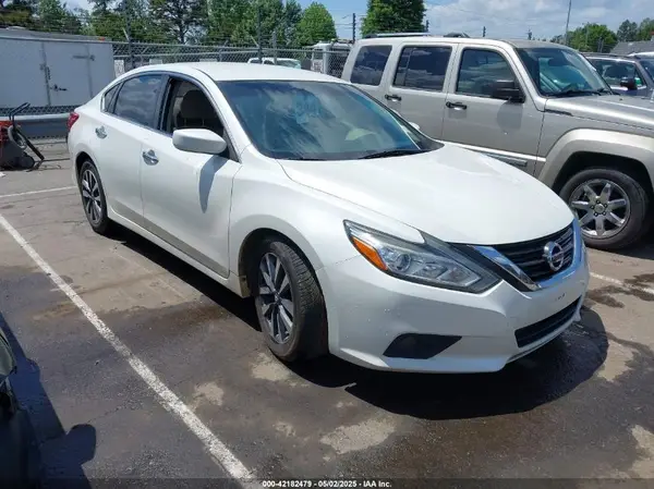 1N4AL3AP6HC189939 2017 NISSAN ALTIMA - Image 1