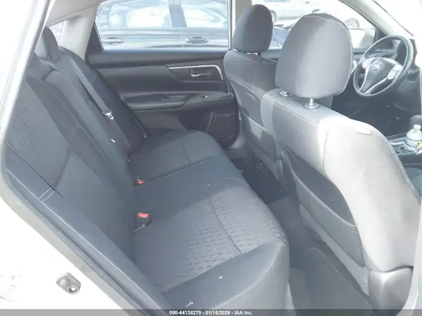1N4AL3AP6HC191058 2017 NISSAN ALTIMA - Image 8
