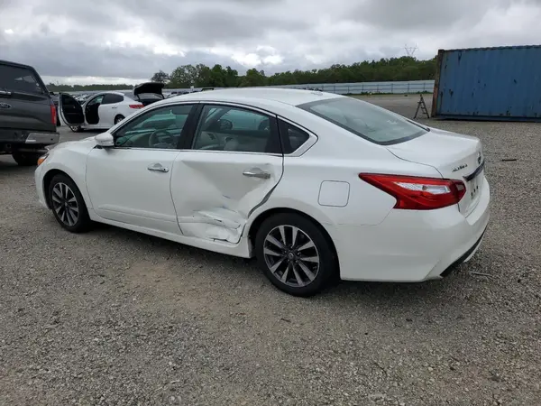 1N4AL3AP6HC195157 2017 NISSAN ALTIMA - Image 2