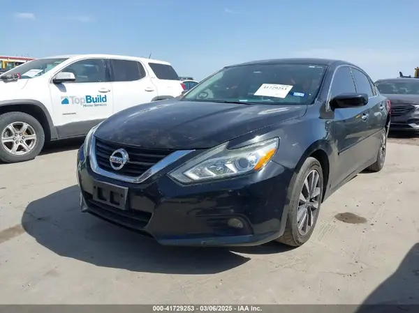 1N4AL3AP6HC195434 2017 NISSAN ALTIMA - Image 2