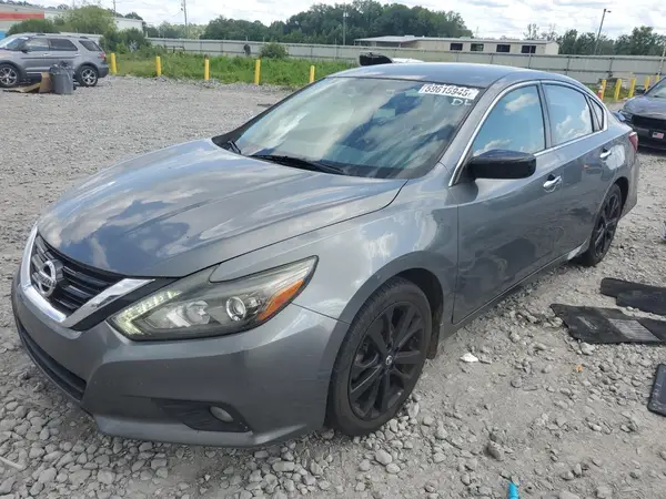 1N4AL3AP6HC197698 2017 NISSAN ALTIMA - Image 1