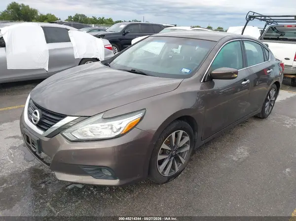 1N4AL3AP6HC198253 2017 NISSAN ALTIMA - Image 2
