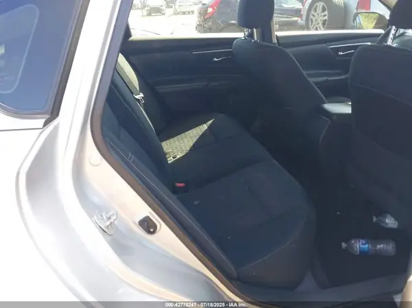 1N4AL3AP6HC201975 2017 NISSAN ALTIMA - Image 8