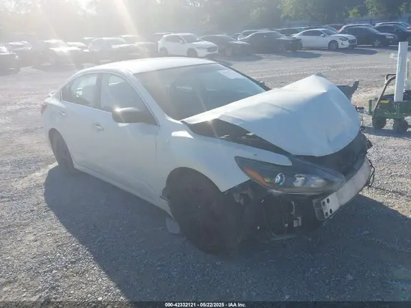 1N4AL3AP6HC208487 2017 NISSAN ALTIMA - Image 1