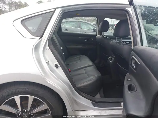 1N4AL3AP6HC208859 2017 NISSAN ALTIMA - Image 8