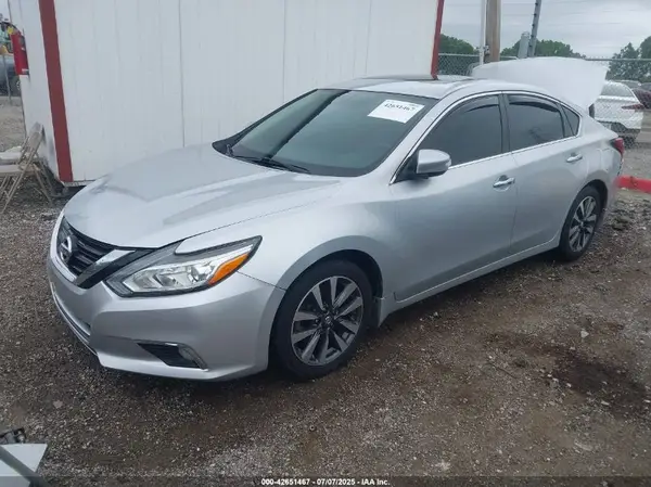 1N4AL3AP6HC209767 2017 NISSAN ALTIMA - Image 2