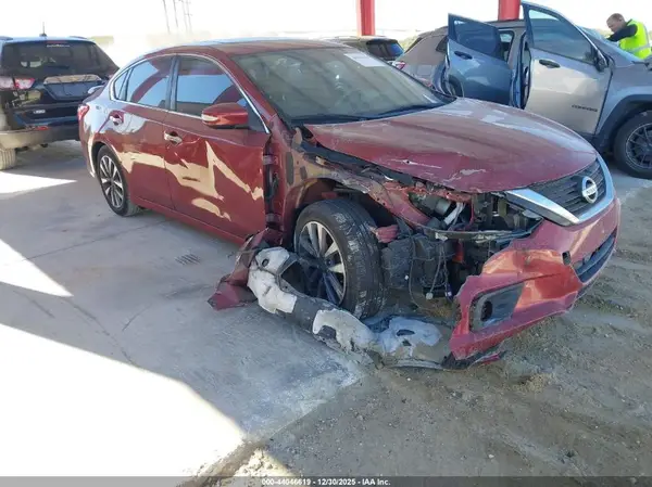 1N4AL3AP6HC213205 2017 NISSAN ALTIMA - Image 1