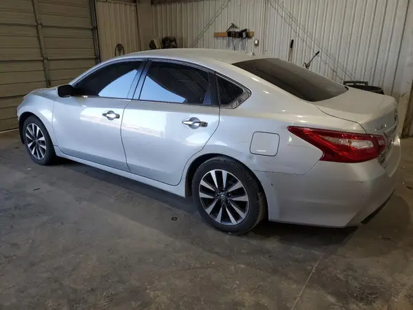 1N4AL3AP6HC213883 2017 NISSAN ALTIMA - Image 2