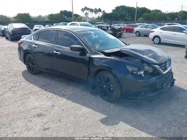 1N4AL3AP6HC216069 2017 NISSAN ALTIMA - Image 1