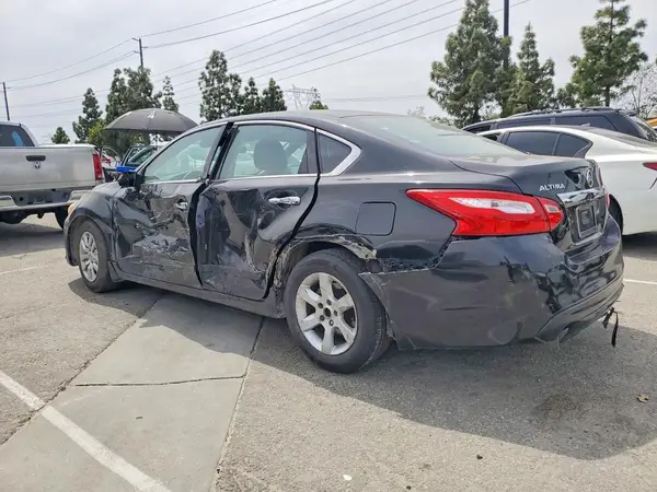 1N4AL3AP6HC219523 2017 NISSAN ALTIMA - Image 2