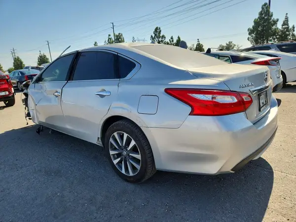 1N4AL3AP6HC219859 2017 NISSAN ALTIMA - Image 2