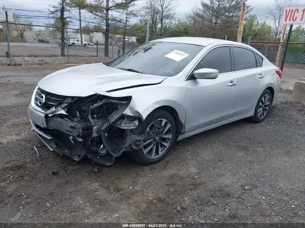 1N4AL3AP6HC220784 2017 NISSAN ALTIMA - Image 2