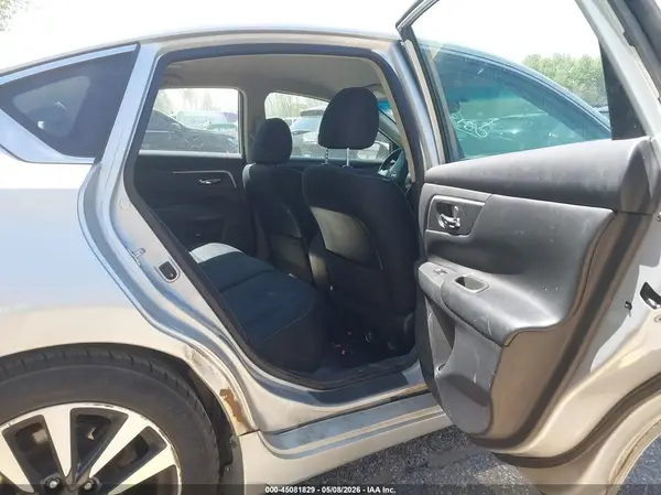 1N4AL3AP6HC220848 2017 NISSAN ALTIMA - Image 8