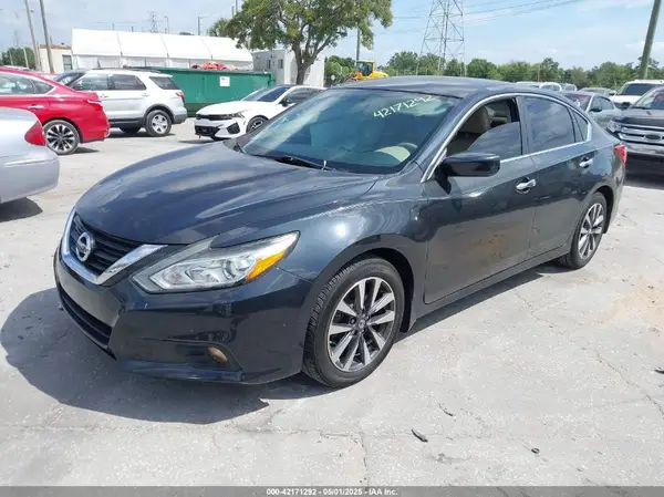 1N4AL3AP6HC221871 2017 NISSAN ALTIMA - Image 2