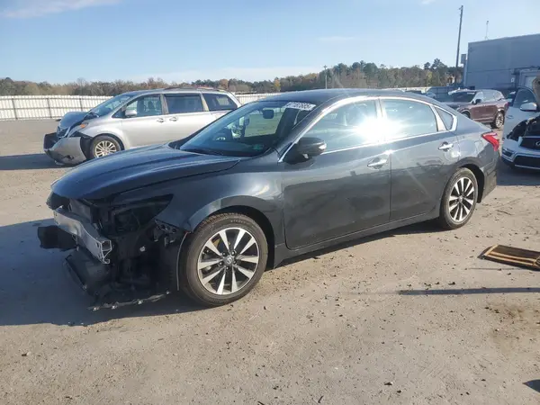 1N4AL3AP6HC223460 2017 NISSAN ALTIMA - Image 1