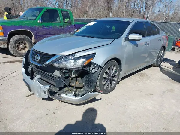 1N4AL3AP6HC231431 2017 NISSAN ALTIMA - Image 2