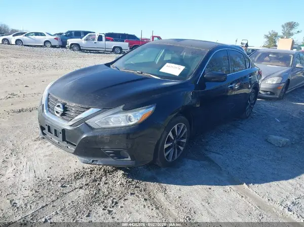 1N4AL3AP6HC232756 2017 NISSAN ALTIMA - Image 2