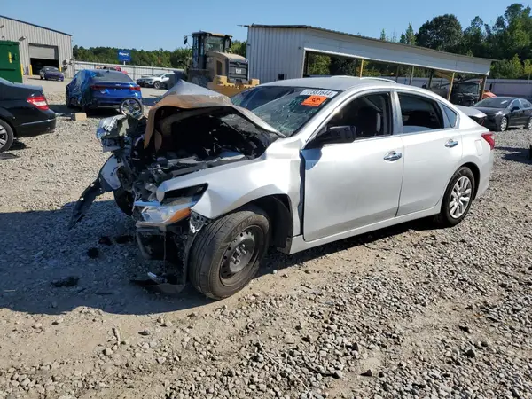 1N4AL3AP6HC235320 2017 NISSAN ALTIMA - Image 1