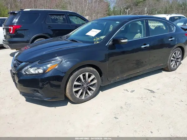 1N4AL3AP6HC237617 2017 NISSAN ALTIMA - Image 2
