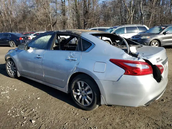 1N4AL3AP6HC239397 2017 NISSAN ALTIMA - Image 2