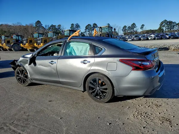 1N4AL3AP6HC241747 2017 NISSAN ALTIMA - Image 2