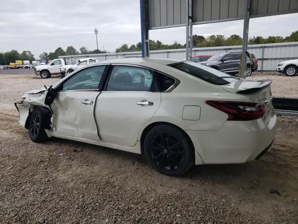 1N4AL3AP6HC242011 2017 NISSAN ALTIMA - Image 2