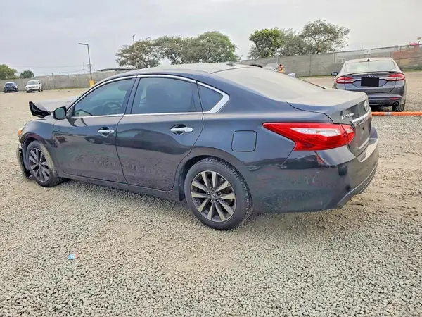 1N4AL3AP6HC242428 2017 NISSAN ALTIMA - Image 2