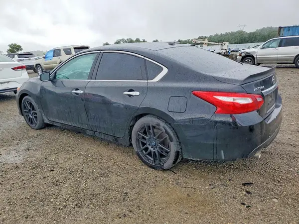 1N4AL3AP6HC242591 2017 NISSAN ALTIMA - Image 2