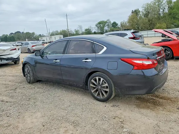 1N4AL3AP6HC244258 2017 NISSAN ALTIMA - Image 2