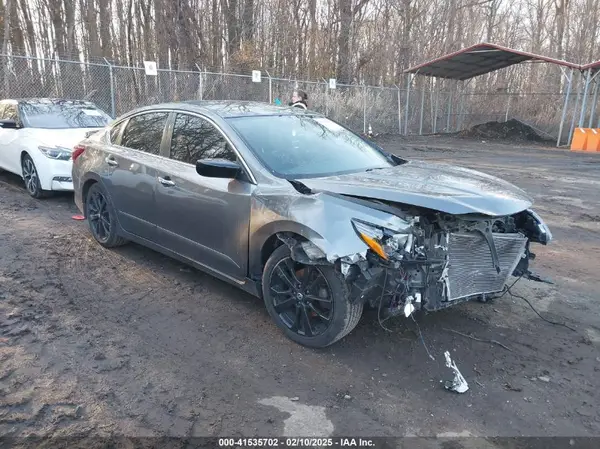 1N4AL3AP6HC246558 2017 NISSAN ALTIMA - Image 1