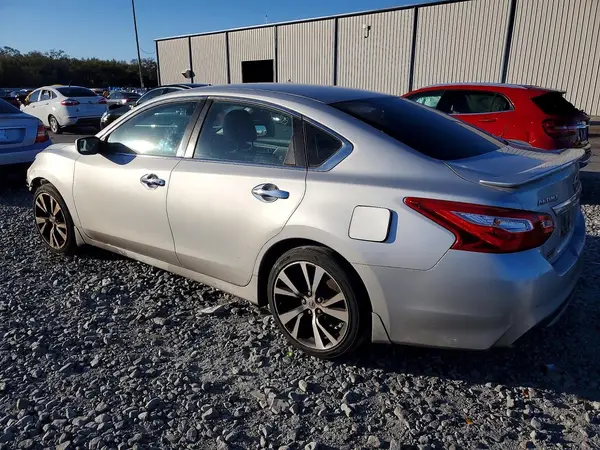 1N4AL3AP6HC247175 2017 NISSAN ALTIMA - Image 2