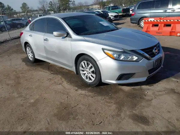 1N4AL3AP6HC249475 2017 NISSAN ALTIMA - Image 1