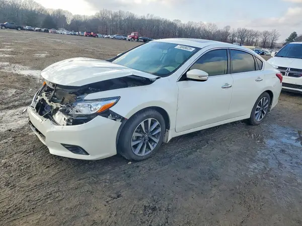 1N4AL3AP6HC249993 2017 NISSAN ALTIMA - Image 1