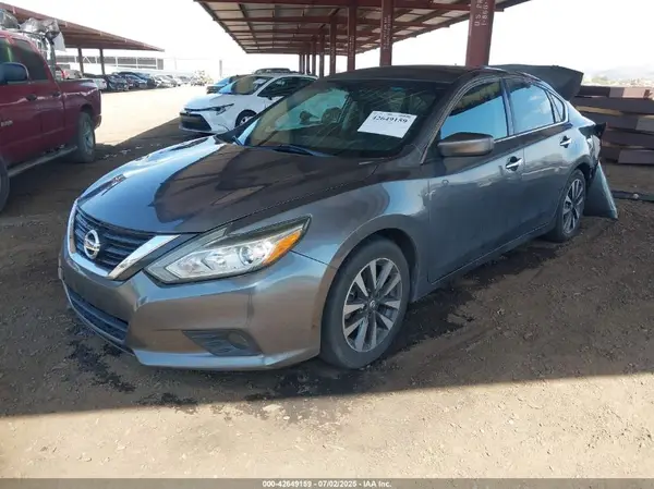 1N4AL3AP6HC252182 2017 NISSAN ALTIMA - Image 2