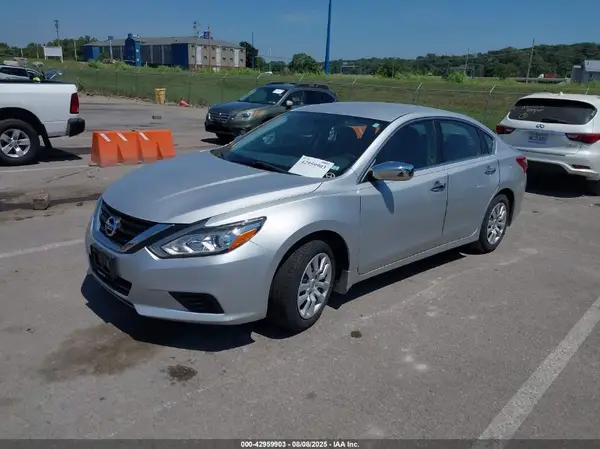 1N4AL3AP6HC252490 2017 NISSAN ALTIMA - Image 2