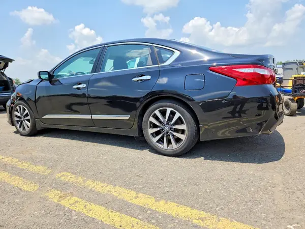 1N4AL3AP6HC255793 2017 NISSAN ALTIMA - Image 2