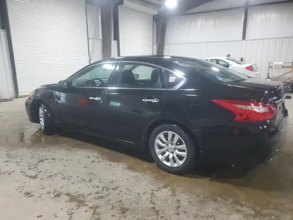 1N4AL3AP6HC260606 2017 NISSAN ALTIMA - Image 2
