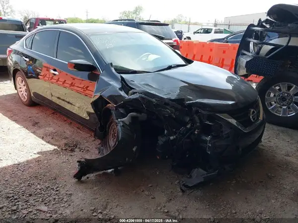 1N4AL3AP6HC260895 2017 NISSAN ALTIMA - Image 1
