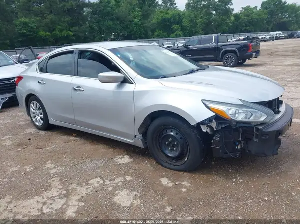 1N4AL3AP6HC261254 2017 NISSAN ALTIMA - Image 1