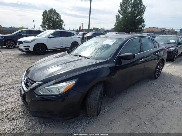 1N4AL3AP6HC261657 2017 NISSAN ALTIMA - Image 2