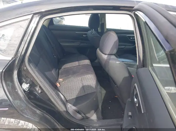 1N4AL3AP6HC261657 2017 NISSAN ALTIMA - Image 8