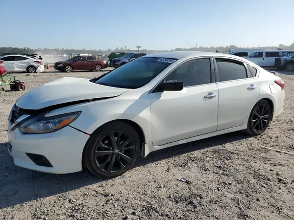 1N4AL3AP6HC263120 2017 NISSAN ALTIMA - Image 1