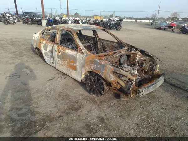 1N4AL3AP6HC266566 2017 NISSAN ALTIMA - Image 1