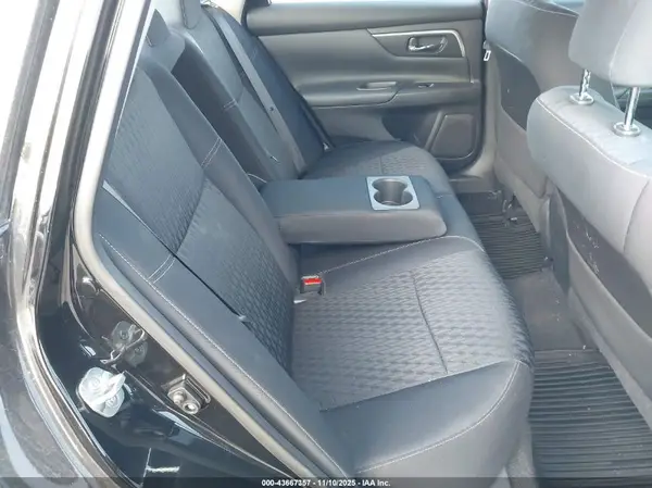 1N4AL3AP6HC266597 2017 NISSAN ALTIMA - Image 8