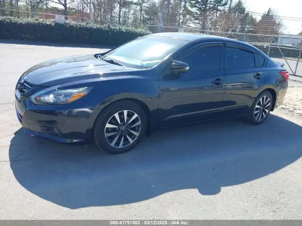 1N4AL3AP6HC268544 2017 NISSAN ALTIMA - Image 2