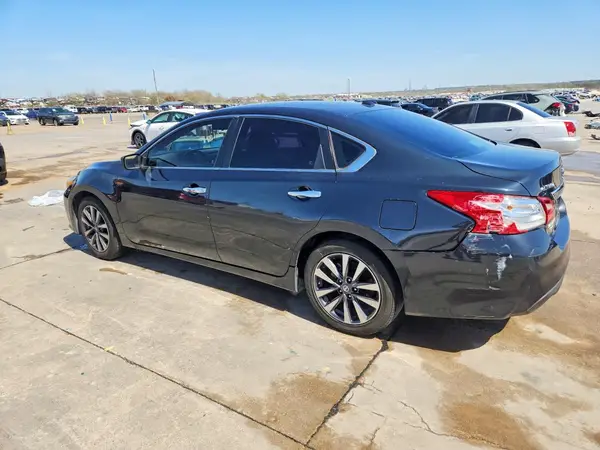 1N4AL3AP6HC272352 2017 NISSAN ALTIMA - Image 2