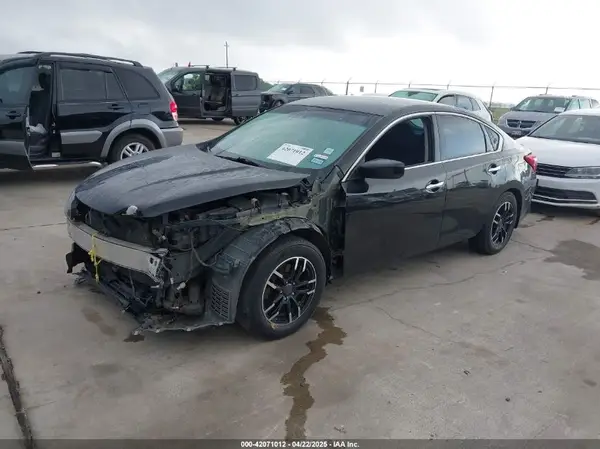 1N4AL3AP6HC273405 2017 NISSAN ALTIMA - Image 2