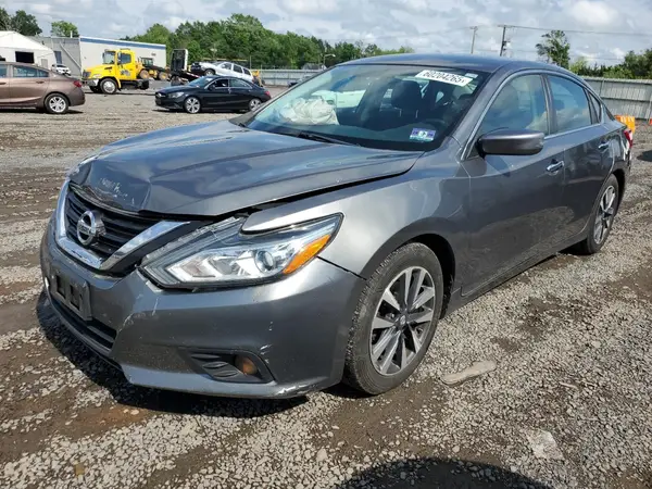 1N4AL3AP6HC275817 2017 NISSAN ALTIMA - Image 1