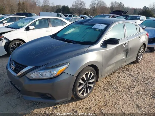 1N4AL3AP6HC280239 2017 NISSAN ALTIMA - Image 2