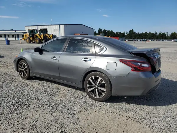 1N4AL3AP6HC281388 2017 NISSAN ALTIMA - Image 2